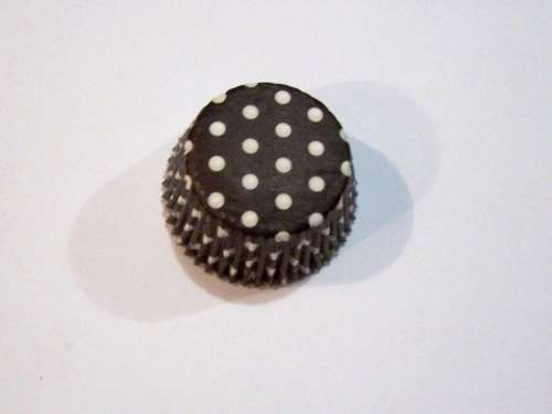 Black Dotty Cupcake Papers - Click Image to Close
